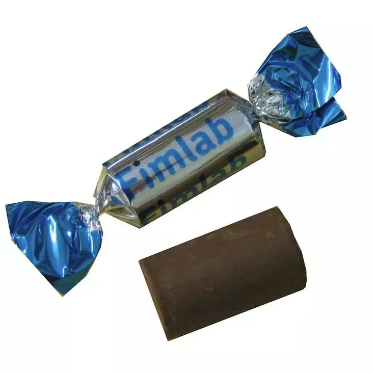 Kotimainen Twist Suklaa Logopainatuksella - Suklaat - PROMOT003 - 1